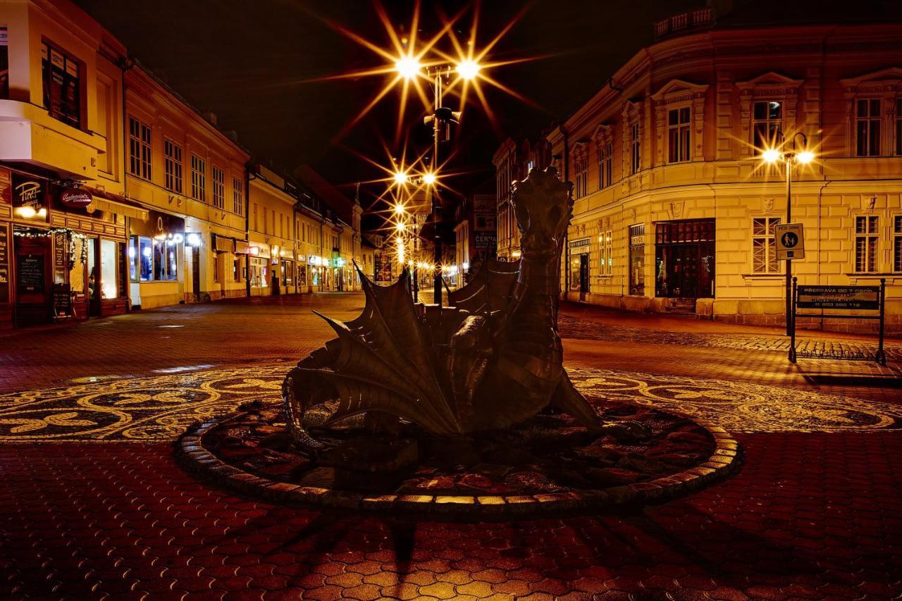 Rezidence U Prince C.1 Jičín Exterior foto